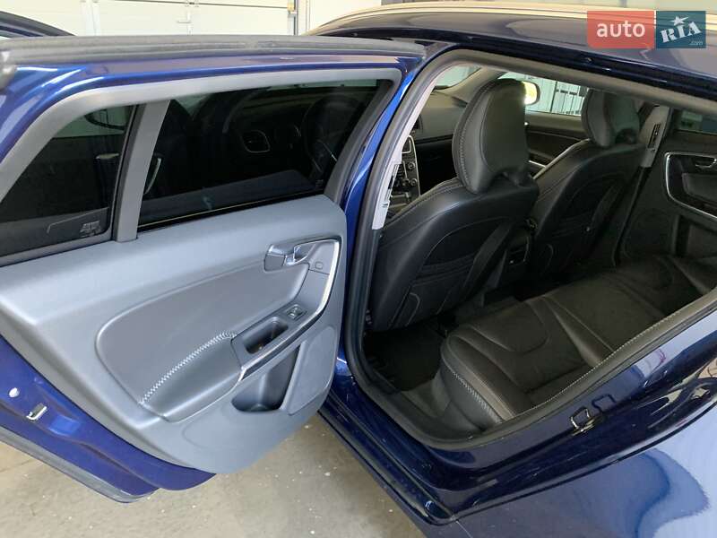 Універсал Volvo V60 2011 в Львові