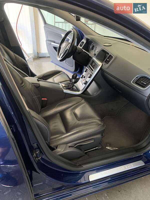 Універсал Volvo V60 2011 в Львові