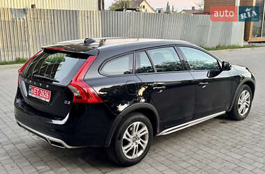 Универсал Volvo V60 2017 в 