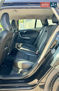 Универсал Volvo V60 2017 в 