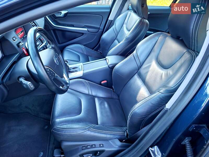 Универсал Volvo V60 2014 в Ровно