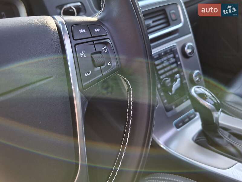 Универсал Volvo V60 2014 в Ровно