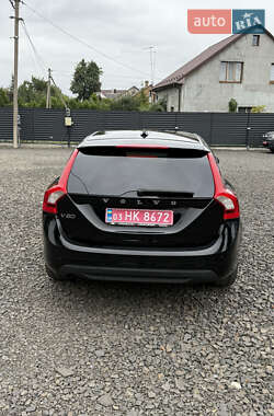 Универсал Volvo V60 2011 в 