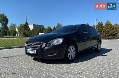 Универсал Volvo V60 2011 в 
