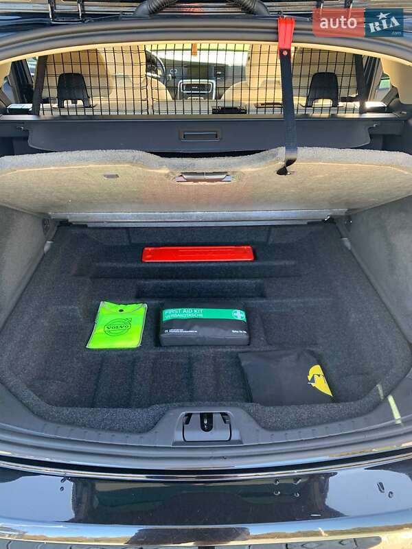 Универсал Volvo V60 2011 в Дрогобыче