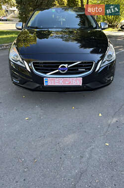 Универсал Volvo V60 2011 в 
