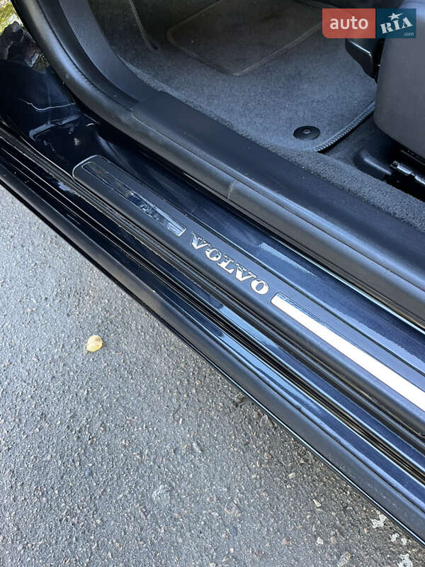Универсал Volvo V60 2011 в Луцке