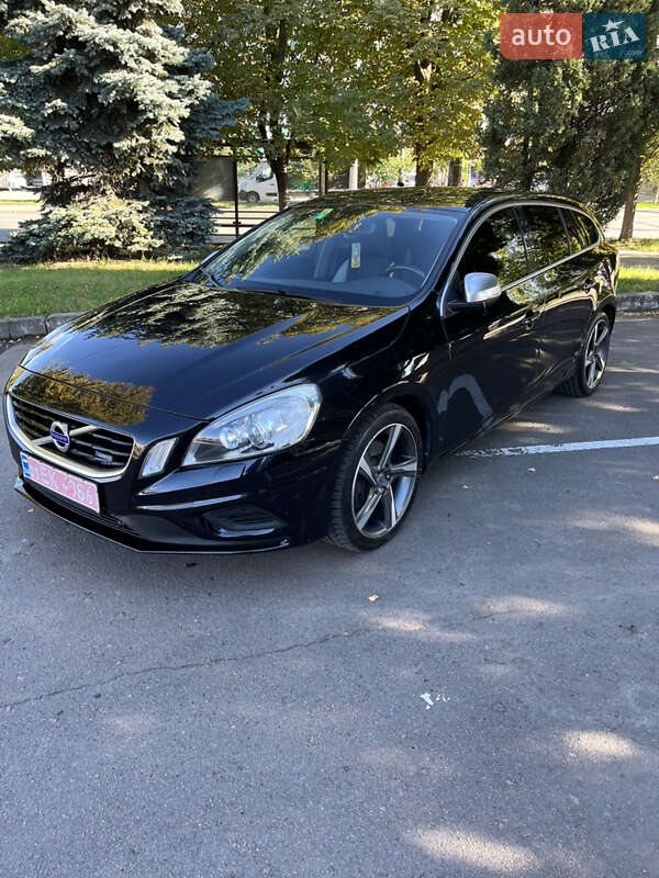 Универсал Volvo V60 2011 в Луцке