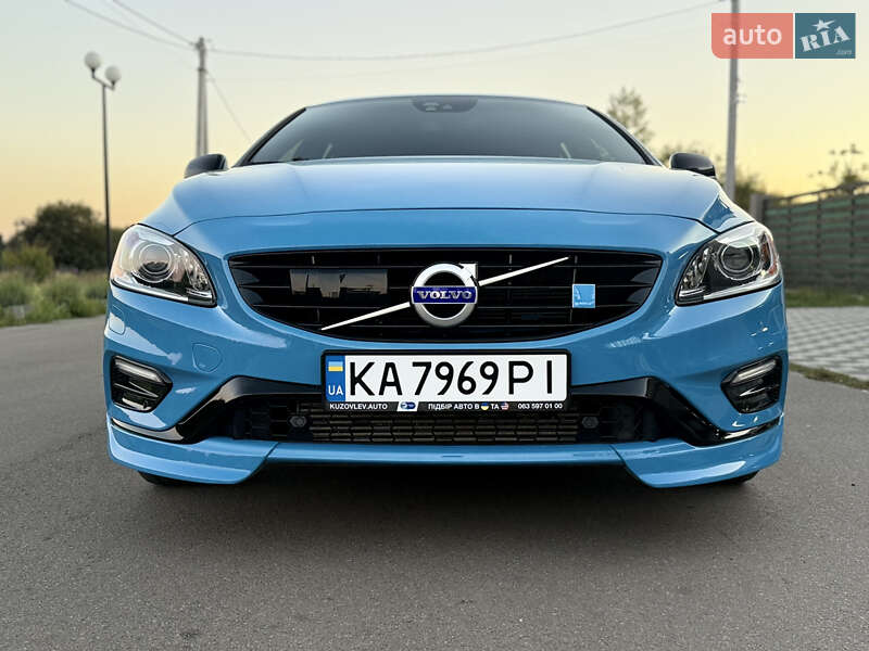 Универсал Volvo V60 2016 в Киеве фото 5 Универсал Volvo V60 2016 в Киеве