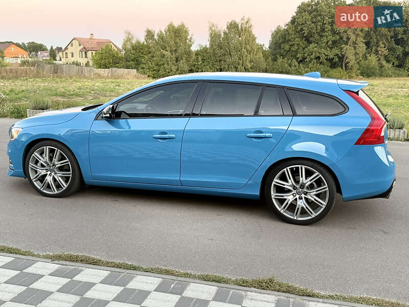 Универсал Volvo V60 2016 в Киеве фото 14 Универсал Volvo V60 2016 в Киеве