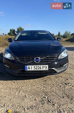 Универсал Volvo V60 2014 в 