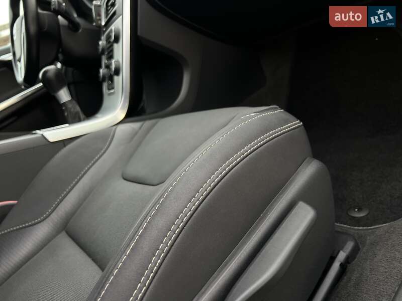 Универсал Volvo V60 2012 в Стрые