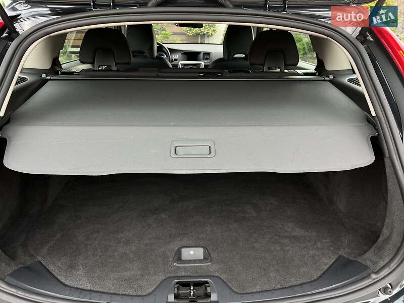 Универсал Volvo V60 2012 в Стрые