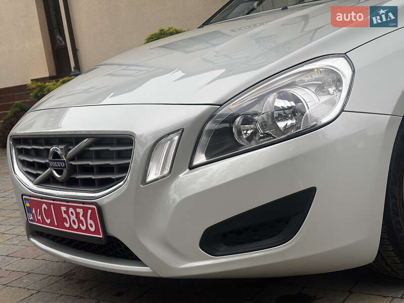 Универсал Volvo V60 2012 в Стрые