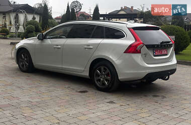 Универсал Volvo V60 2012 в 
