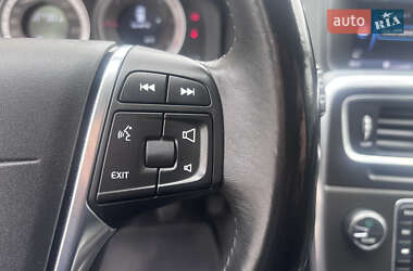 Универсал Volvo V60 2012 в 