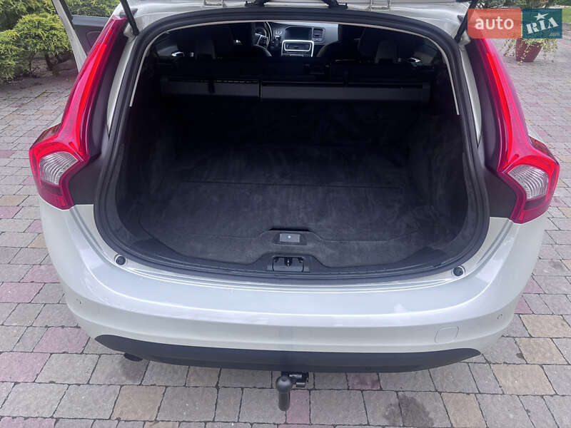 Универсал Volvo V60 2012 в Стрые