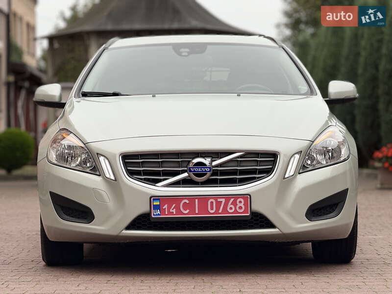 Универсал Volvo V60 2011 в Стрые