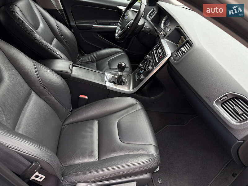 Универсал Volvo V60 2011 в Стрые