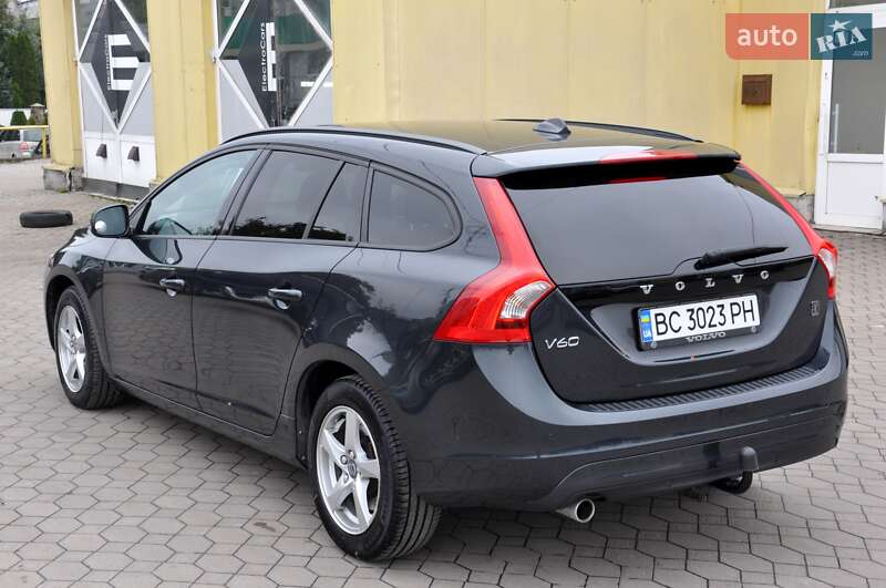 Универсал Volvo V60 2015 в Львове
