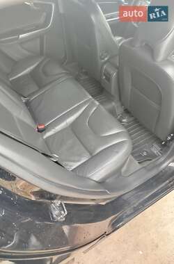 Универсал Volvo V60 2011 в 