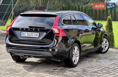 Универсал Volvo V60 2010 в 