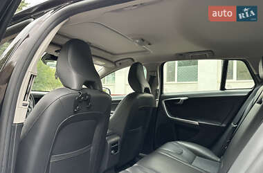 Универсал Volvo V60 2014 в 