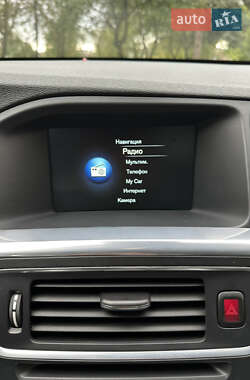 Универсал Volvo V60 2014 в 