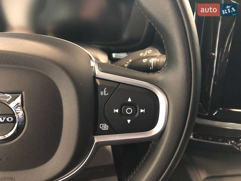 Универсал Volvo V60 2021 в Львове