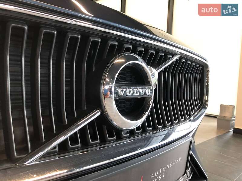 Универсал Volvo V60 2021 в Львове