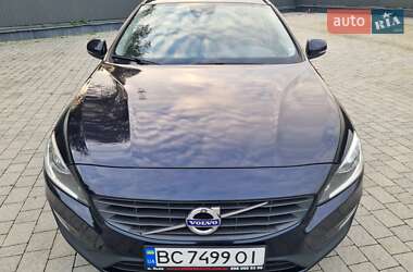Универсал Volvo V60 2015 в 