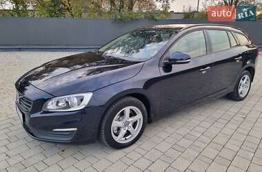 Универсал Volvo V60 2015 в 
