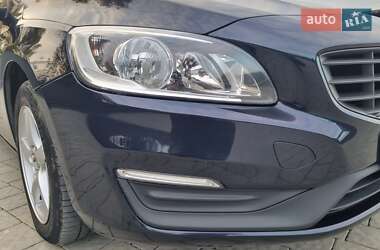 Универсал Volvo V60 2015 в 