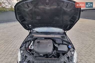 Универсал Volvo V60 2015 в 