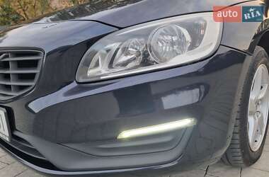Универсал Volvo V60 2015 в 