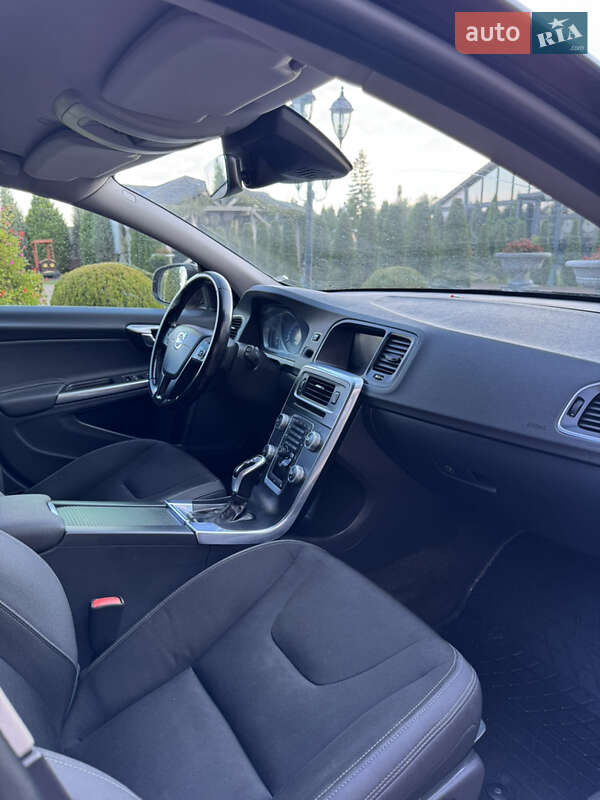Универсал Volvo V60 2014 в Моршине