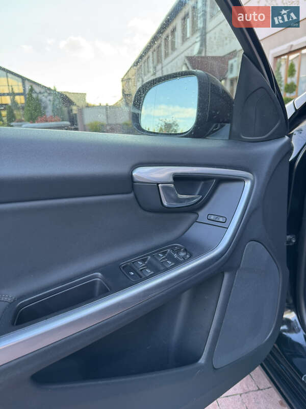 Универсал Volvo V60 2014 в Моршине