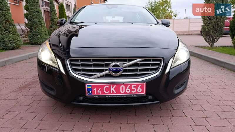 Универсал Volvo V60 2012 в Стрые