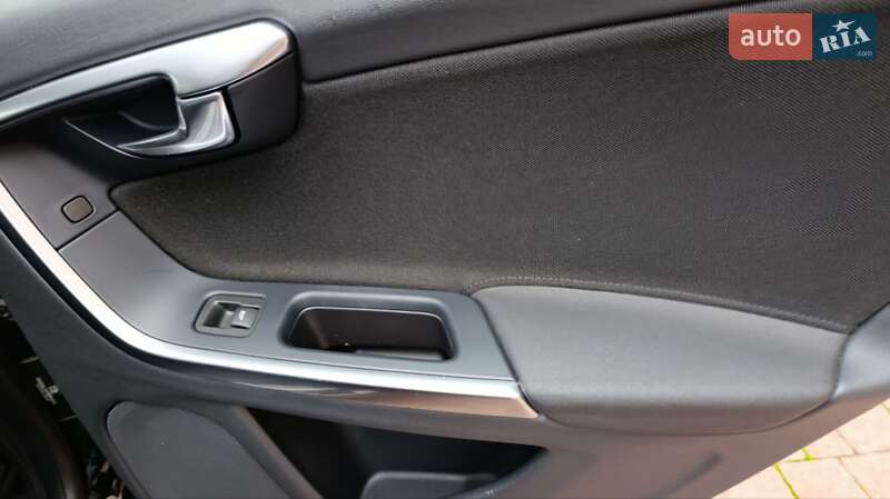 Универсал Volvo V60 2012 в Стрые