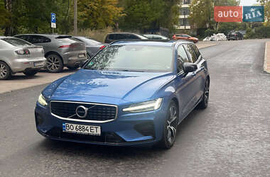Универсал Volvo V60 2020 в 