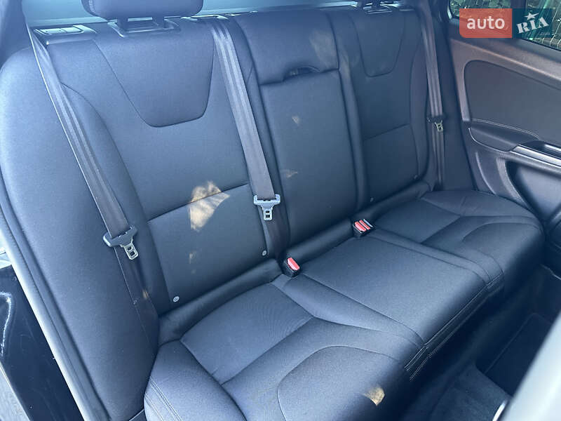 Универсал Volvo V60 2013 в Стрые