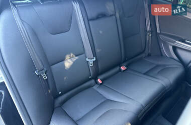 Универсал Volvo V60 2013 в 