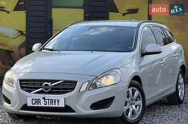 Универсал Volvo V60 2011 в 