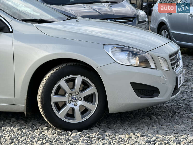 Универсал Volvo V60 2011 в Стрые