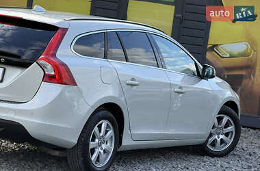 Универсал Volvo V60 2011 в 