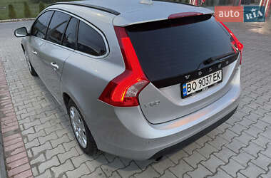 Универсал Volvo V60 2011 в 