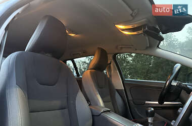 Универсал Volvo V60 2011 в 
