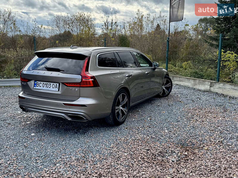 Универсал Volvo V60 2020 в Дрогобыче