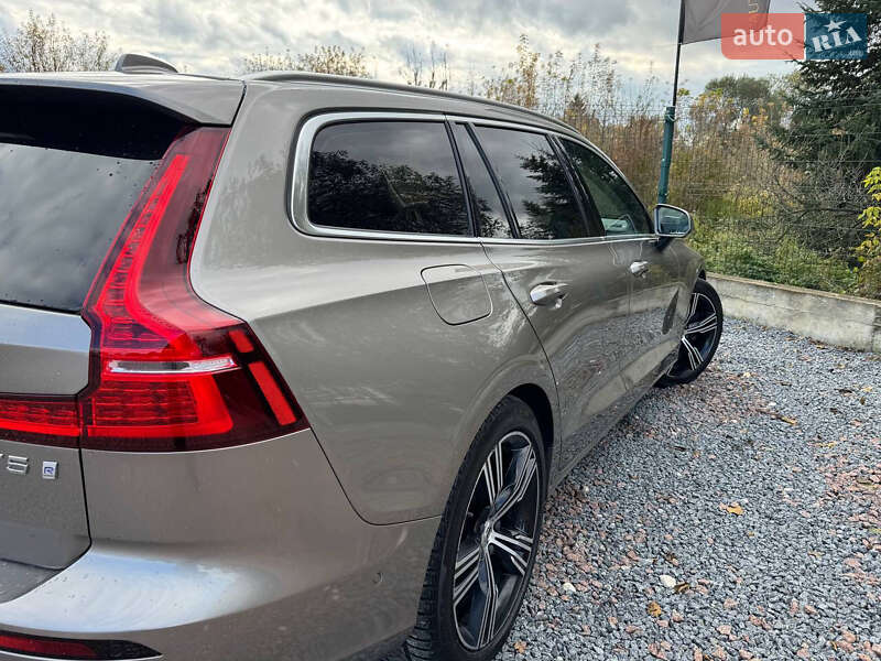 Универсал Volvo V60 2020 в Дрогобыче