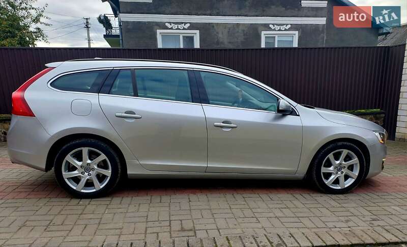 Универсал Volvo V60 2014 в Бродах